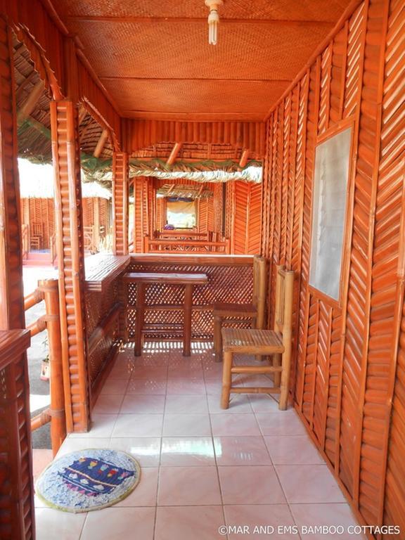 Pareja Tourist Inn マラパスクア島 エクステリア 写真