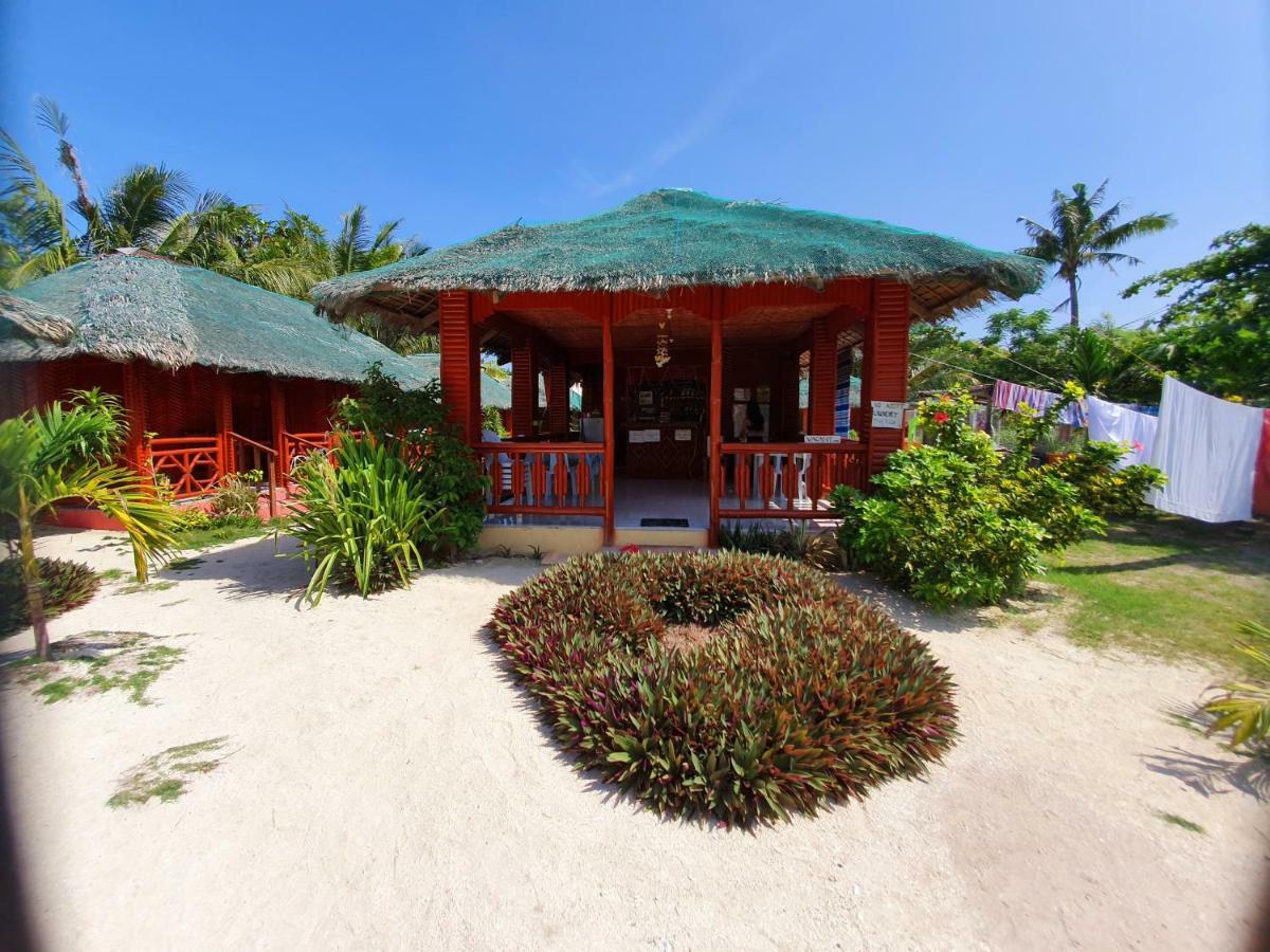 Pareja Tourist Inn マラパスクア島 エクステリア 写真